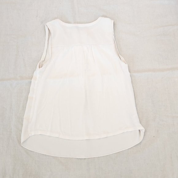 LOFT Sleeveless Cream-Colored Top - XXS Petite - Picture 10 of 13